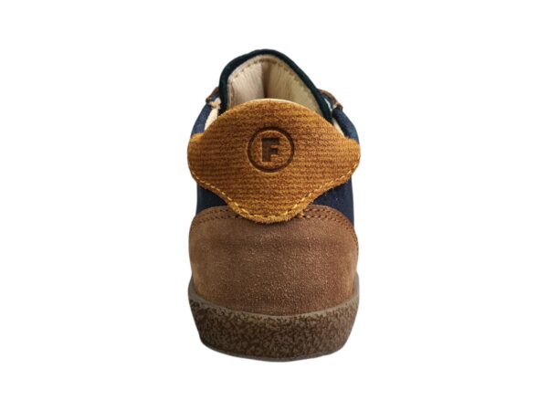 saleo suede